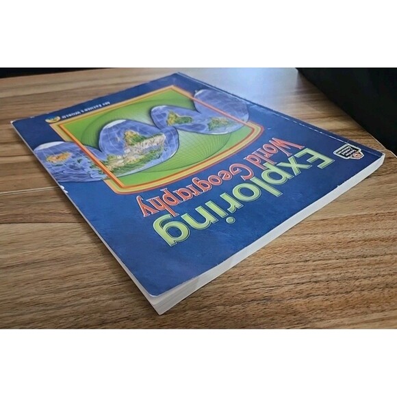 Exploring World Geograpghy My Father's World Paperback Homeschool Rayburn Foster - Picture 7 of 9